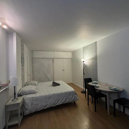 Appartement Des Champs Elysees Paris Dış mekan fotoğraf