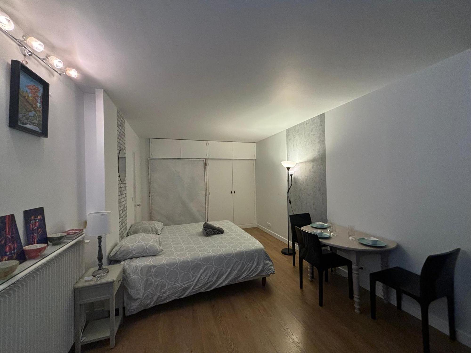 Appartement Des Champs Elysees Paris Dış mekan fotoğraf